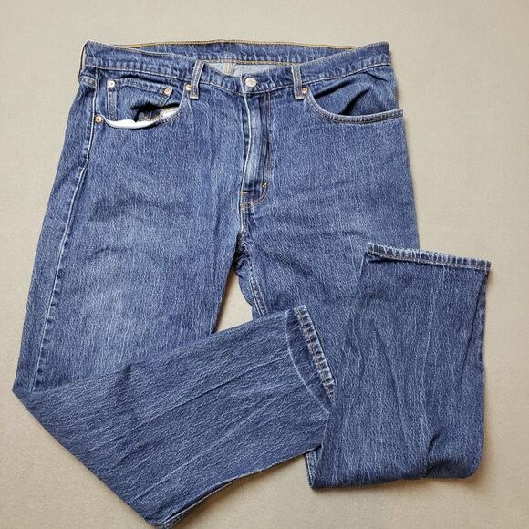 Levi 502 Jeans - Size 36 Medium wash - Picture 5 of 15